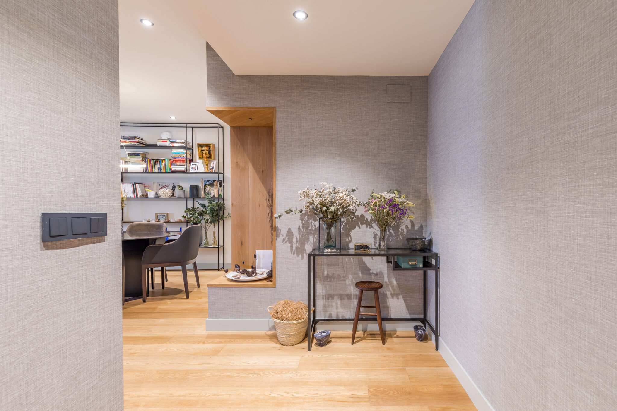 Cesar manrique, 1 38