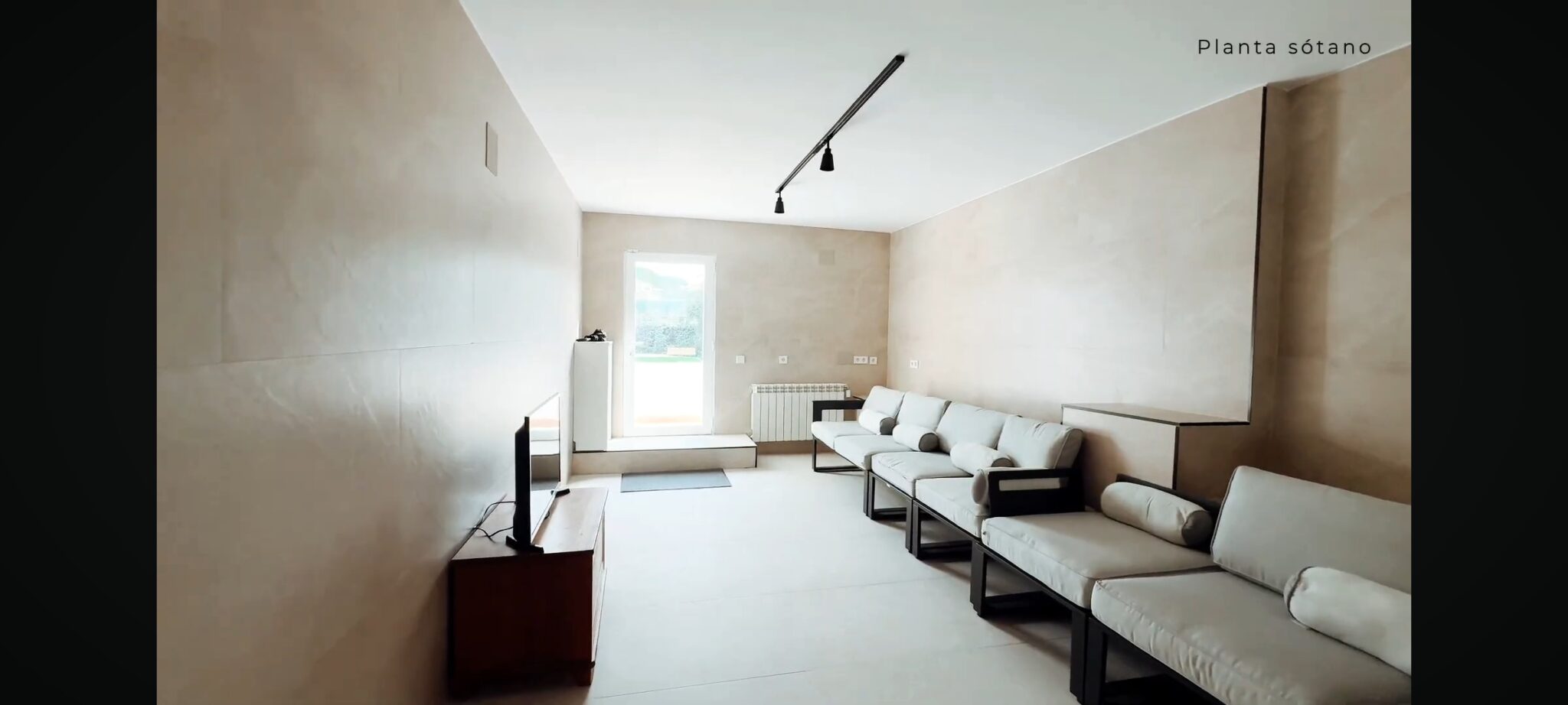 Screenshot_2025-12-09-12-43-01-20_f9ee0578fe1cc94de7482bd41accb329